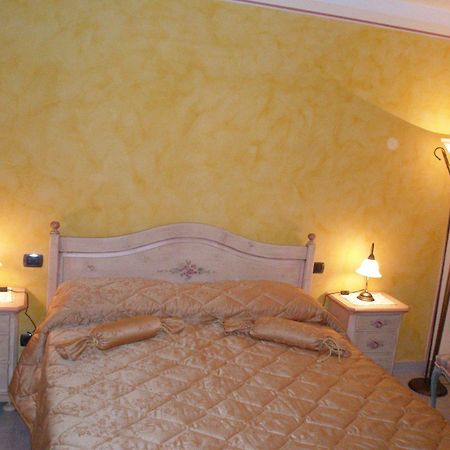 Bed&Breakfast il Faggio Povegliano Veronese Værelse billede
