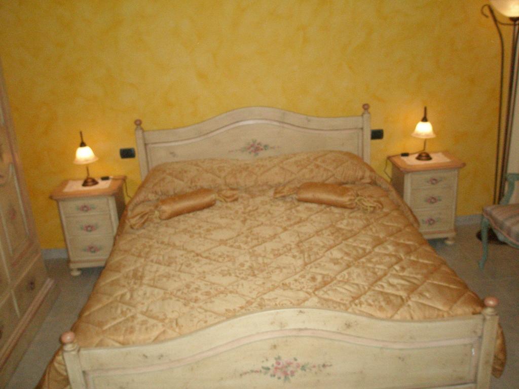 Bed&Breakfast il Faggio Povegliano Veronese Værelse billede